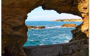 El mar desde las rocas