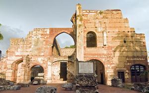 Ruinas del Hospital San Nicol�s