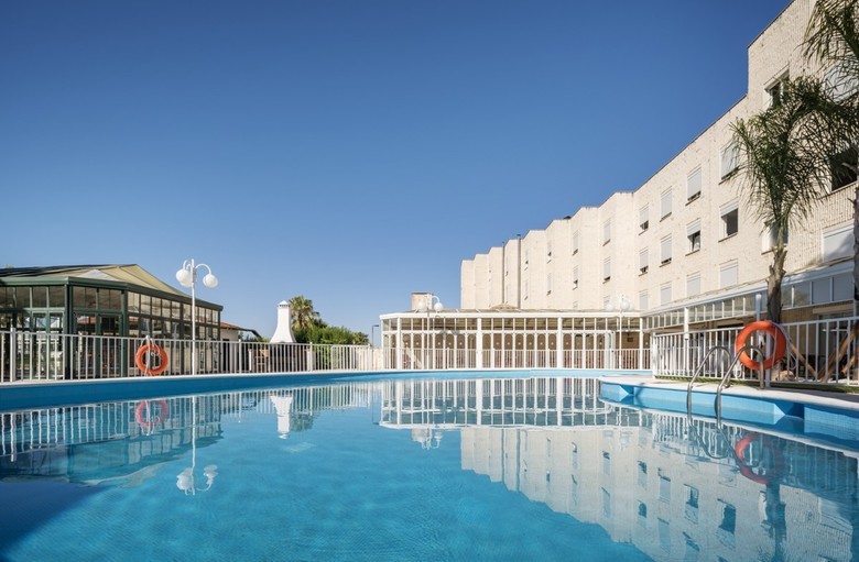 Hotel Ilunion Las Lomas M�rida