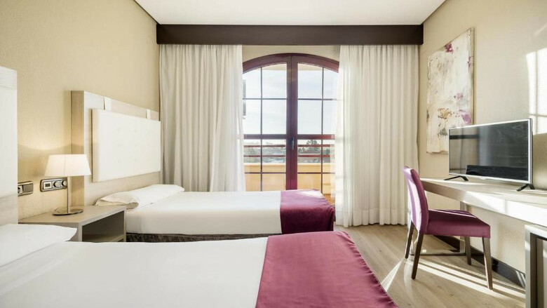 Hotel Ilunion Golf Badajoz