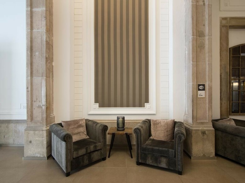 Hotel Catalonia Portal De L��ngel