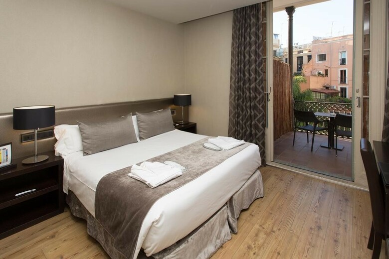 Hotel Catalonia Portal De L��ngel