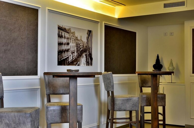 Hotel Catalonia Portal De L��ngel
