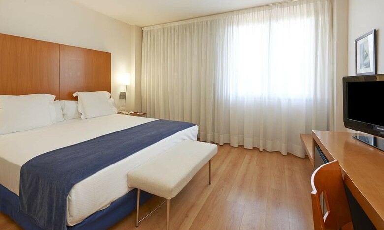 Hotel Catalonia Barcelona Beach