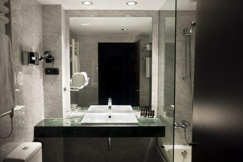 Hotel Mercure Barcelon Condor