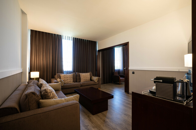 Catalonia Gran Hotel Verdi