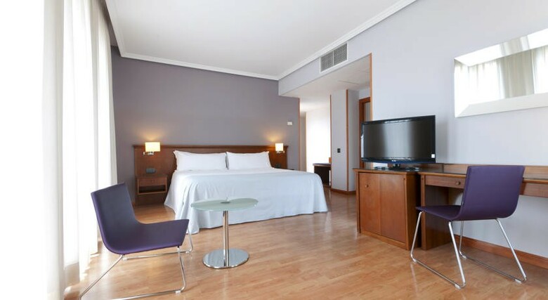 TRYP Madrid Cibeles Hotel