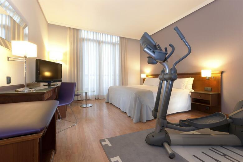 TRYP Madrid Cibeles Hotel