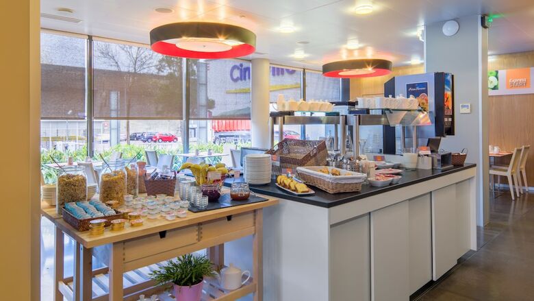 Hotel Express By Holiday Inn Saint-nazaire