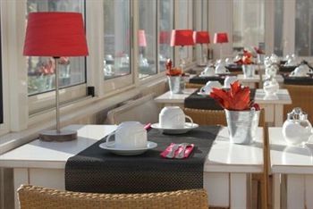 Hotel Inter-h�tel Le Saint-pierre