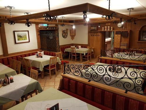 Hostal Gasthof - Restaurant L�cker