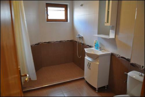 Hostal Guestrooms Sekvoia