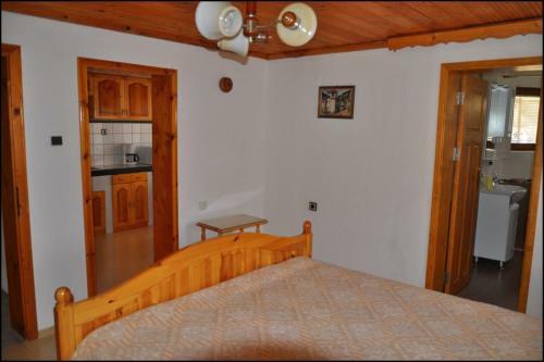 Hostal Guestrooms Sekvoia