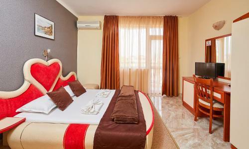 Peneka Hotel