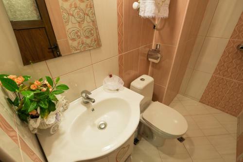 Hostal Guesthouse Versailles