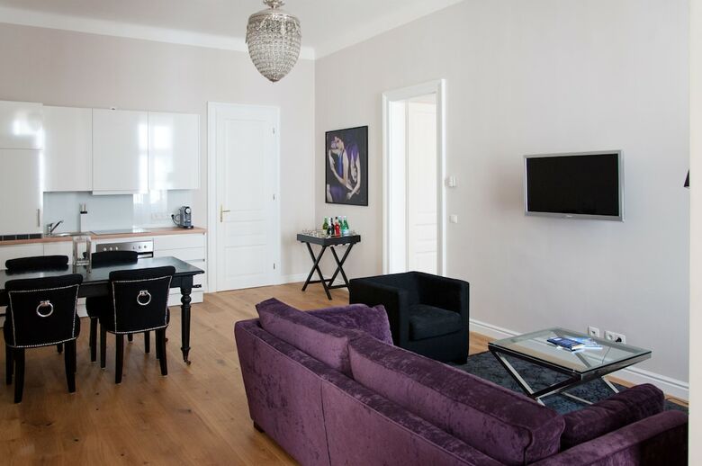 Apartamento 6 Rooms - 1070