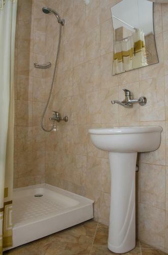 Hostal Guest House Joji