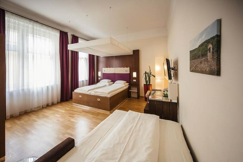 Hotel Rathaus - Wein & Design