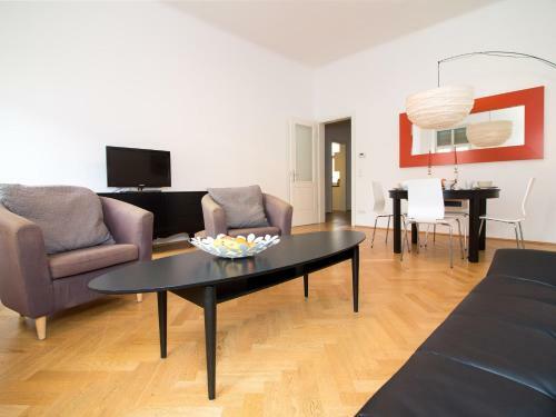 Apartamentos Central Vienna-living