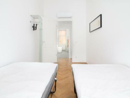 Apartamentos Central Vienna-living