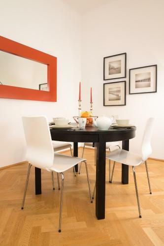Apartamentos Central Vienna-living