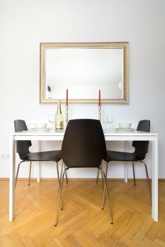 Apartamentos Central Vienna-living