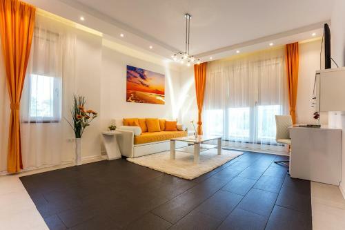 Hostal Complex Europe