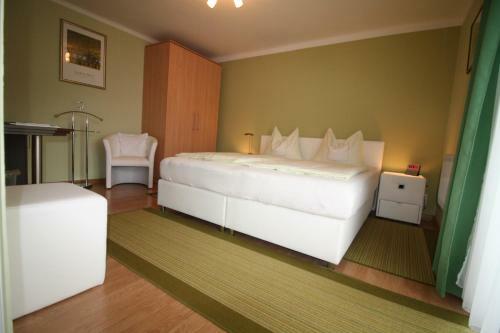 Bed & Breakfast Fr�hst�ckspension Mokina