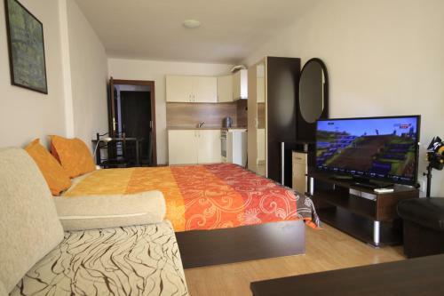 Golden Dunes Primorsko Apartments