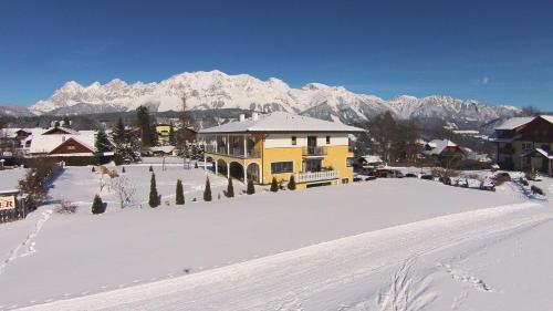 Hostal Villa Castelli