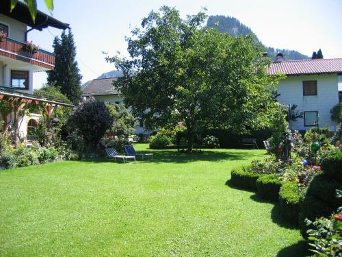 Hostal Fr�hst�ckspension Huber