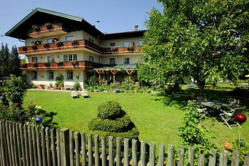 Hostal Fr�hst�ckspension Huber