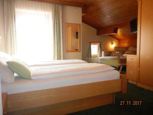 Hostal Pension Alpensport