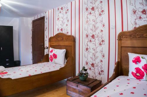 Hostal Guest Rooms The Old House