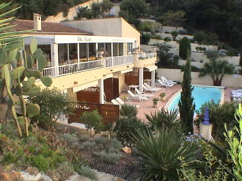Bed & Breakfast Villa Tricoli