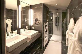 Hotel Le Grand H�tel & Spa Et Son Chalet