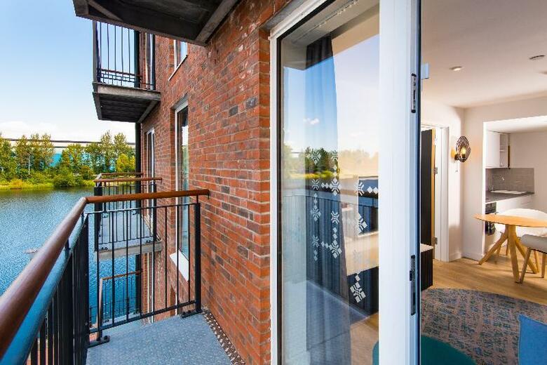 Hotel Express By Holiday Inn Cardiff Bay
