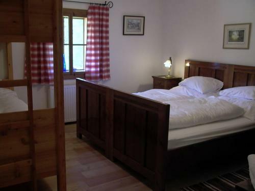 Alter Wirt First Floor Apartment