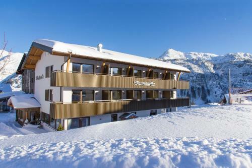 Hostal Pension Muntanella