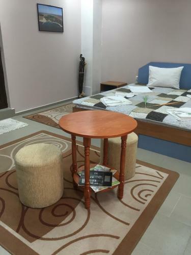 Hostal Guest Rooms Stoni