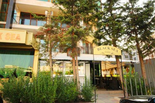 Menada Global Ville Apartments