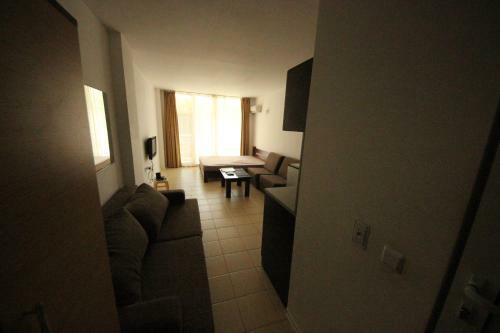 Menada Global Ville Apartments