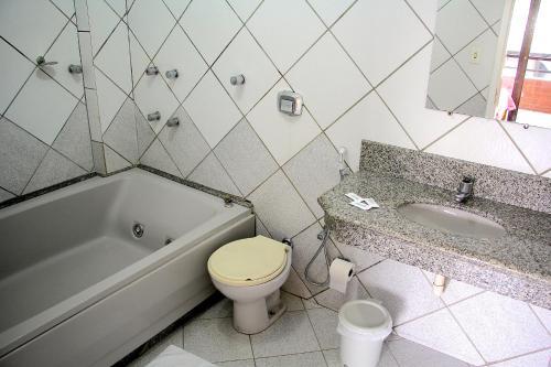 Hotel Minas Palace De Muria�