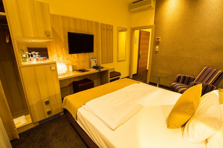 Hotel Hammer