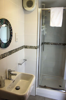 Albergue Dalmore Lodge Guest House