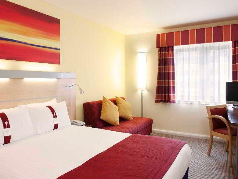 Hotel Express By Holiday Inn Edinburgh Royal Mile