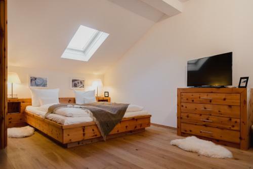 Bentley Motors Lodge