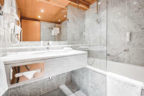 Hotel Krumers Alpin ? Your Mountain Oasis