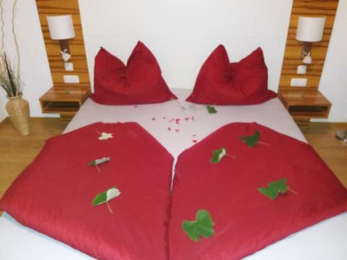 Hostal Weingut Bohrn Himmelbett