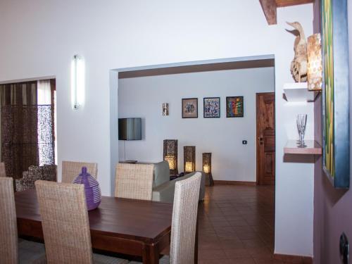 3 Bedroom Modern Duplex Apartment - Porto Antigo 1